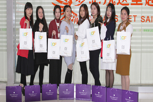 三月桃花，幸福女神节——304AM永利欢庆三八妇女节