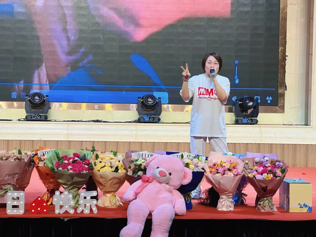 304AM永利创始人龙平芳 304AM永利创始人龙平芳